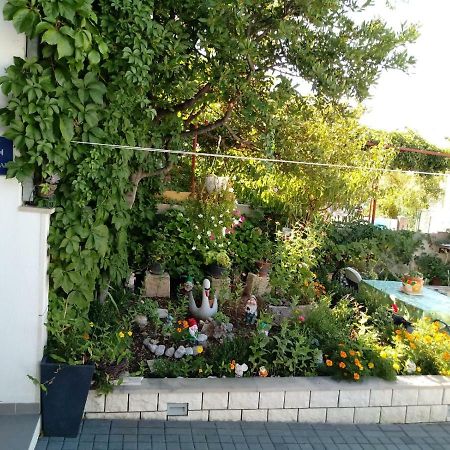 Apartments Centar - Mirjana มาคาร์สกา ภายนอก รูปภาพ